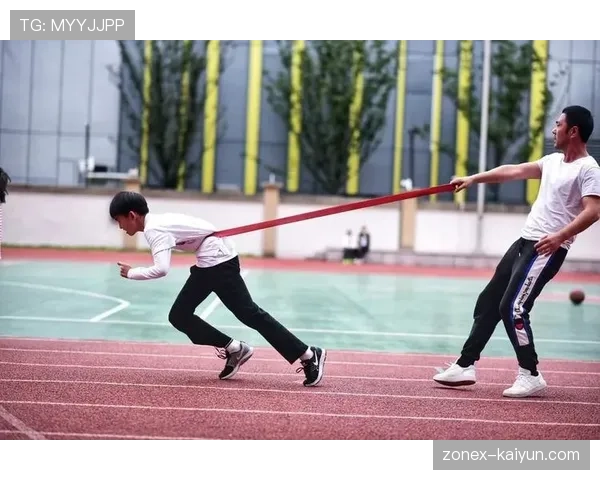 帕尔马俱乐部与当地学院合作，开设青少年球员跑动技术培训课程