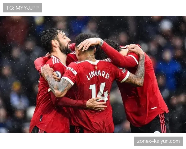 VAR争议再现：曼联vs利兹联三次不利判罚引争议